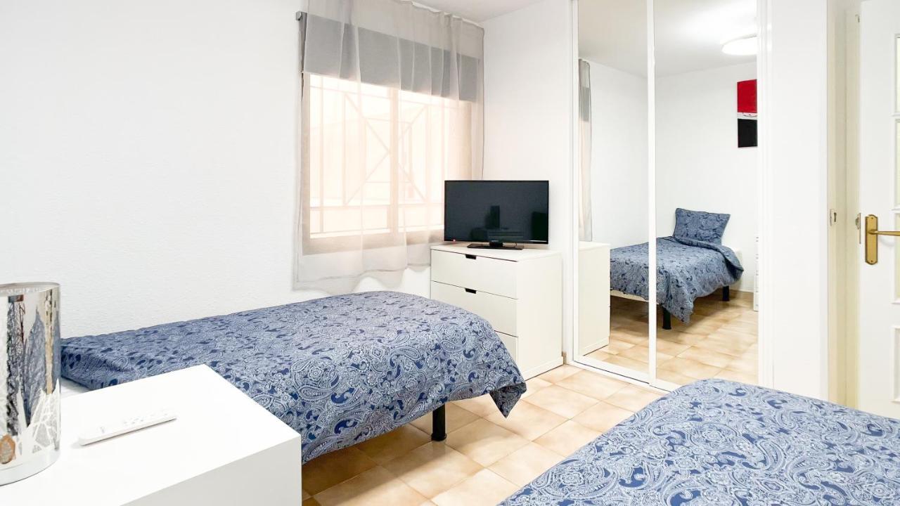 Korallia Guesthouse Castle Harbour Los Cristianos  Ngoại thất bức ảnh